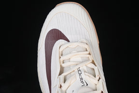 Zoom Vapor Pro 3 “Pale Ivory”