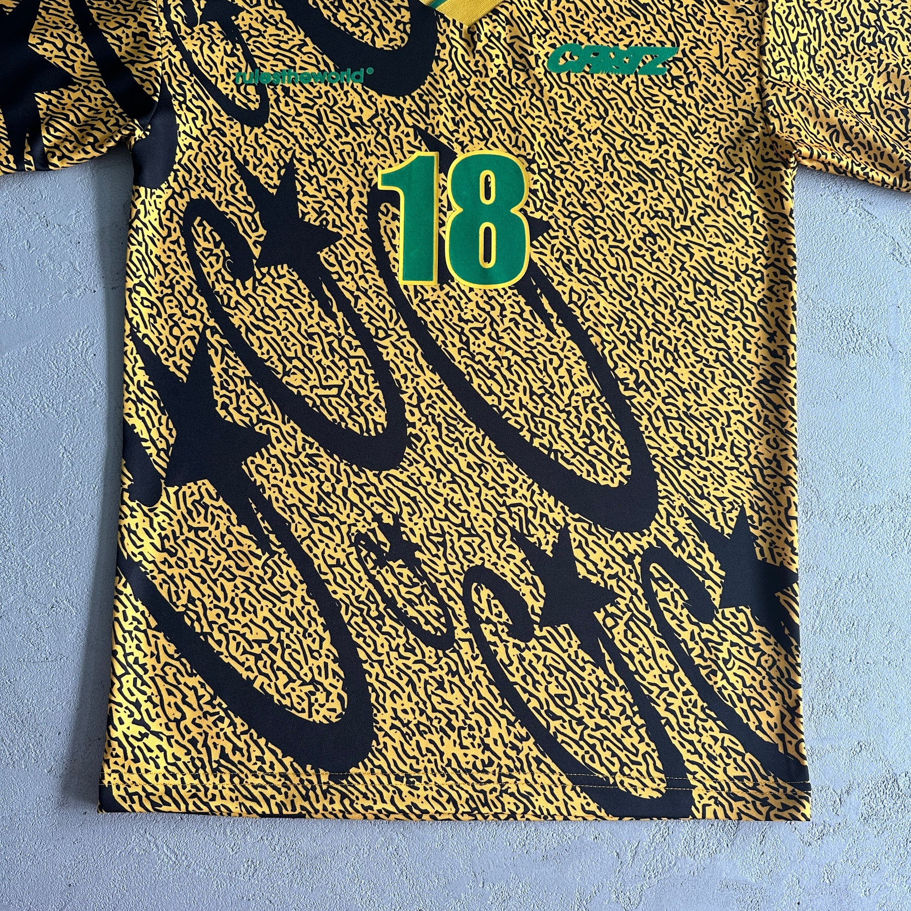 Camisa Corteiz “Printed” ( Preta e Amarela )