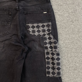 Calça Amiri “Quad Studded” ( Preta )