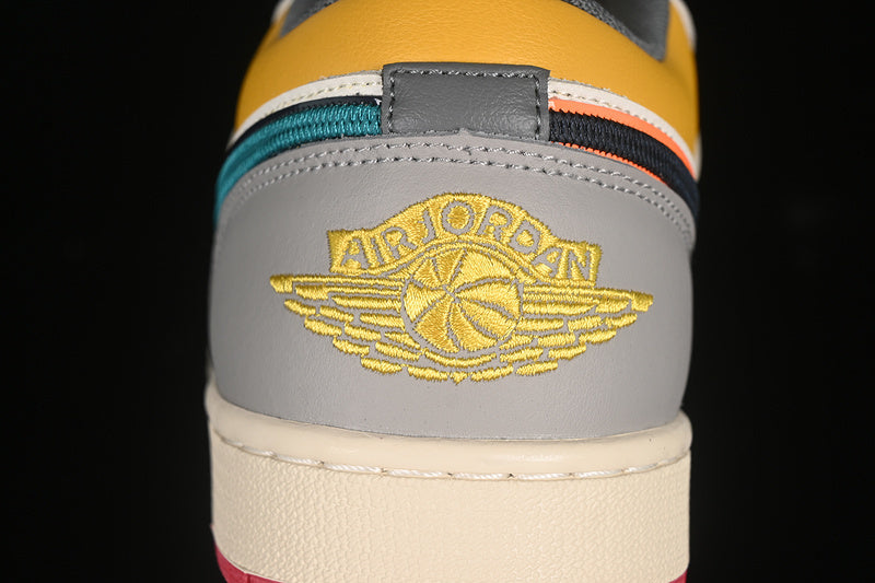 Air Jordan 1 Low “Premium Lace Toggle”