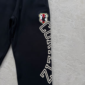 Cojunto Corteiz “Arch Shield”