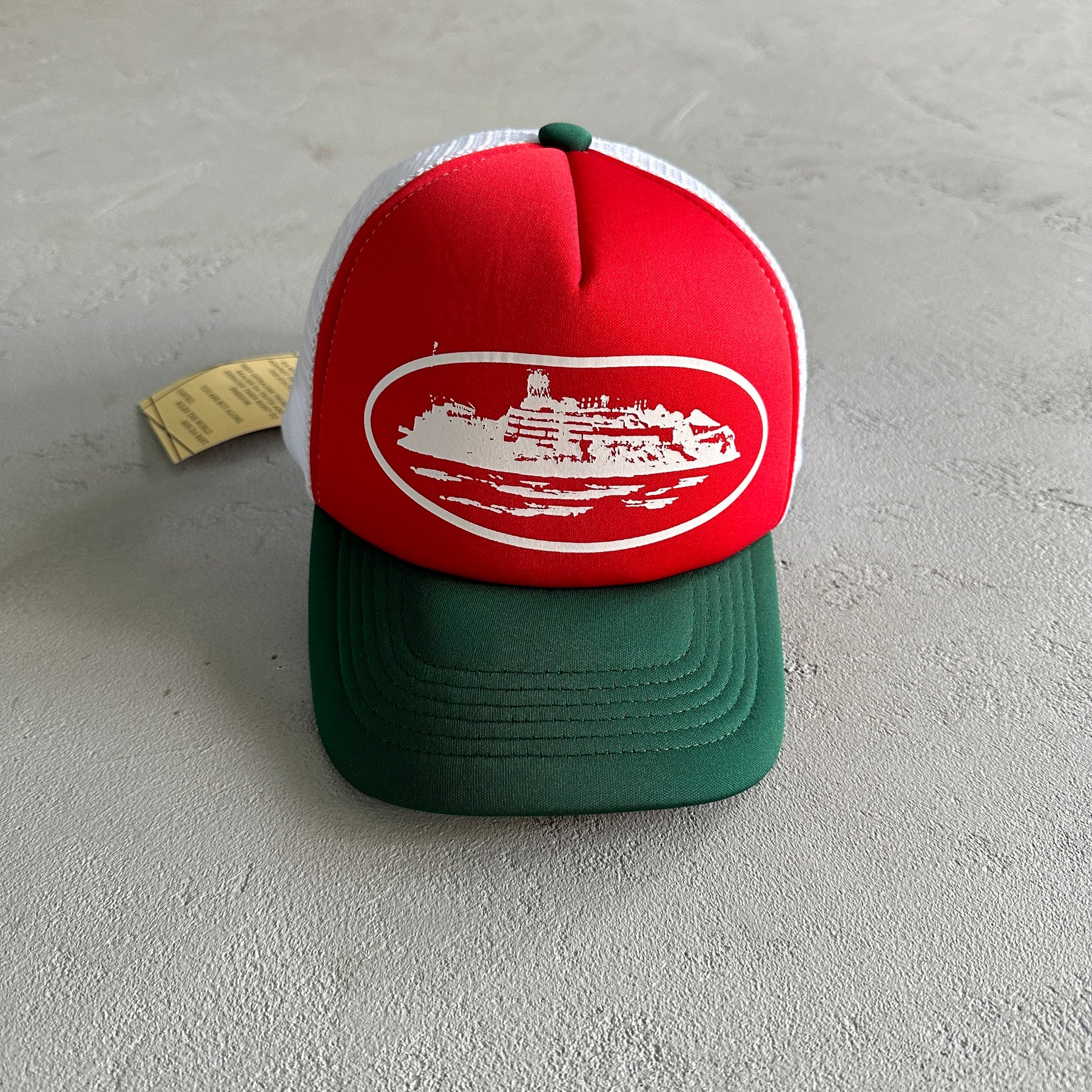 Boné Corteiz “Island” (Vermelho)