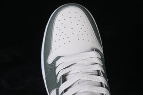 Air Jordan 1 Low "Military Green"