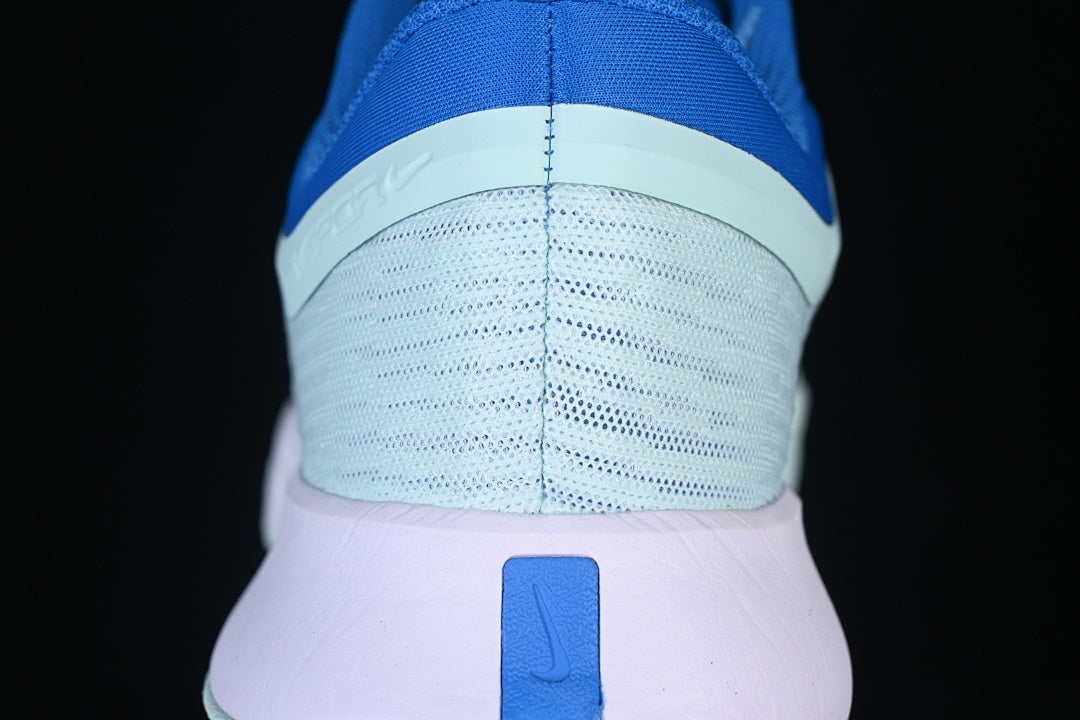 Zoom Vapor Pro 3 “Glacier Blue Beyond White”