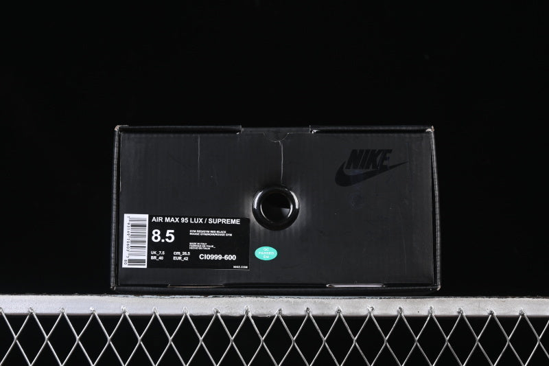 Air max 95 x Supreme “Lux” ( Vermelho )