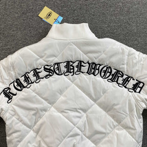 Jaqueta Corteiz “Olde English Quilted” ( Branca )