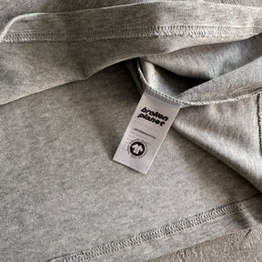 Camisa Broken Planet “Basic Floral Gray”
