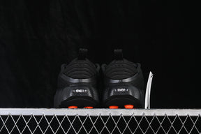 Nike mind 002 “Nike Crimson”
