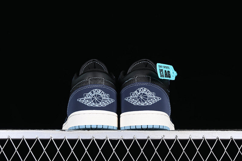 Air Jordan 1 Low "Black Dark Obsidian Snakeskin”