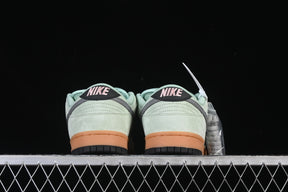 Dunk “Verdugo Mountain”