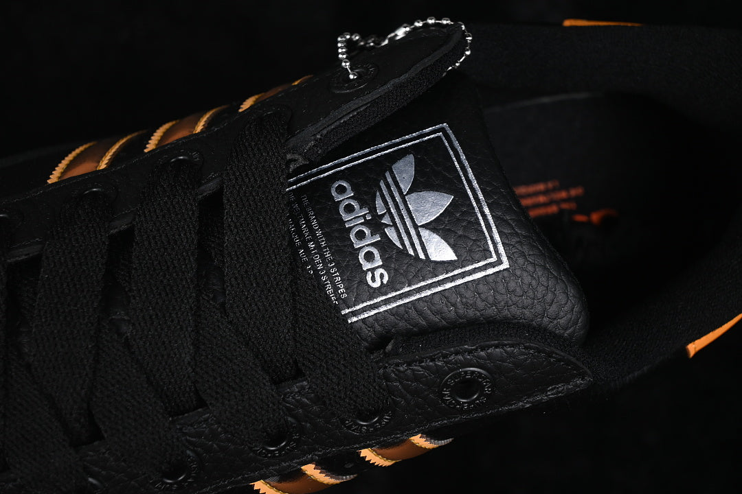 Adidas Campus “Superstar II Black Crew Neck Orange”