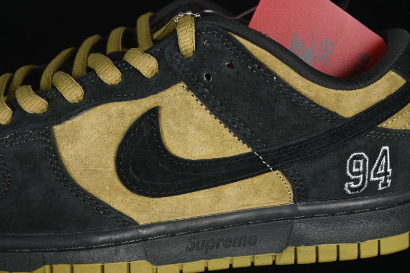 Dunk x Supreme “Camper Green”