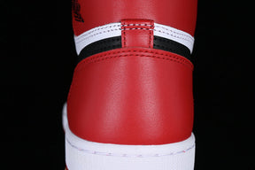 Jordan 1 High “Chicago”