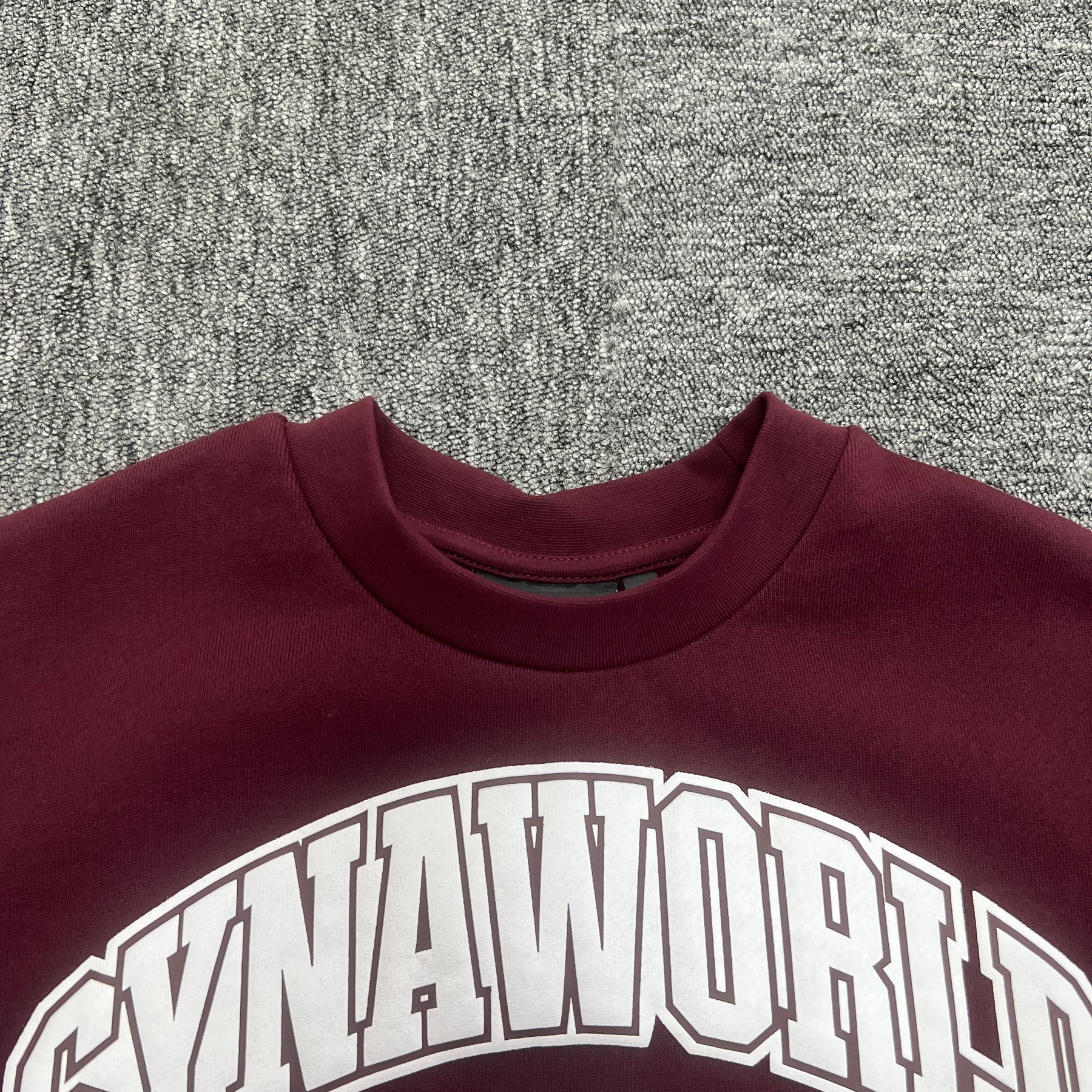 Conjunto Syna World “Varsity Crew“ ( Vermelha )