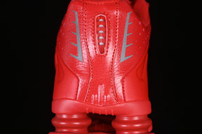 Nike Shox “Gym Red Metallic Silver”