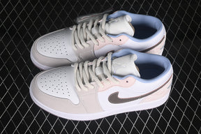 Air Jordan 1 Low "Light Soft Pink”