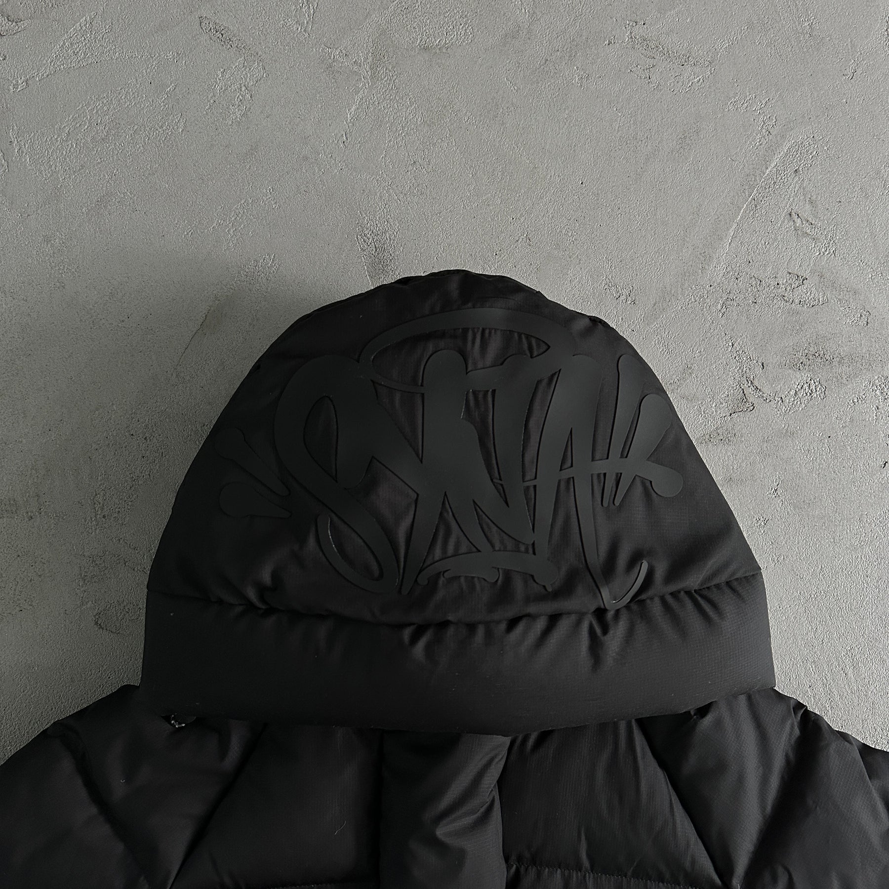 Jaqueta Syna World “Down Jacket" ( Preta )