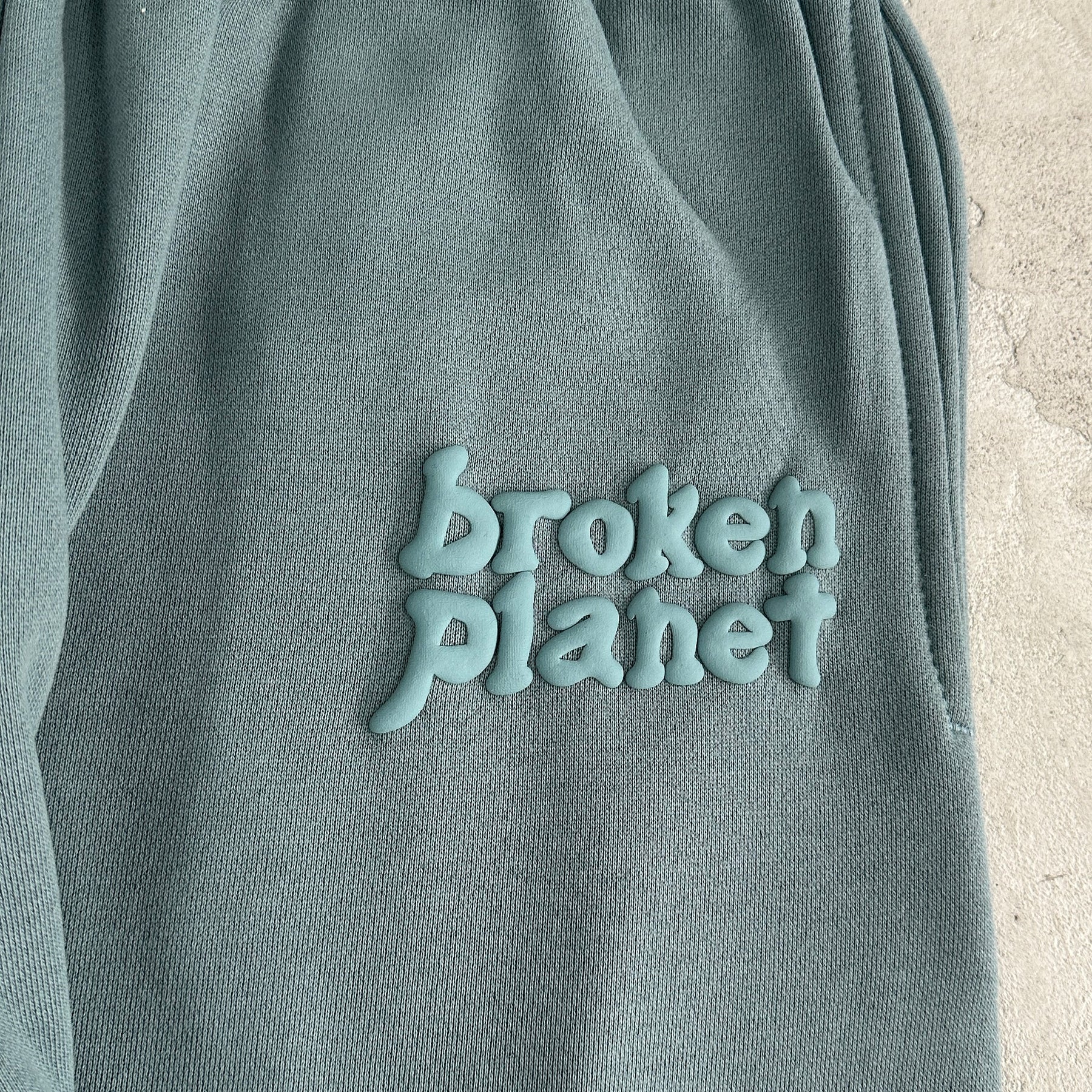 Conjunto Broken Planet “Planet Bluestone”