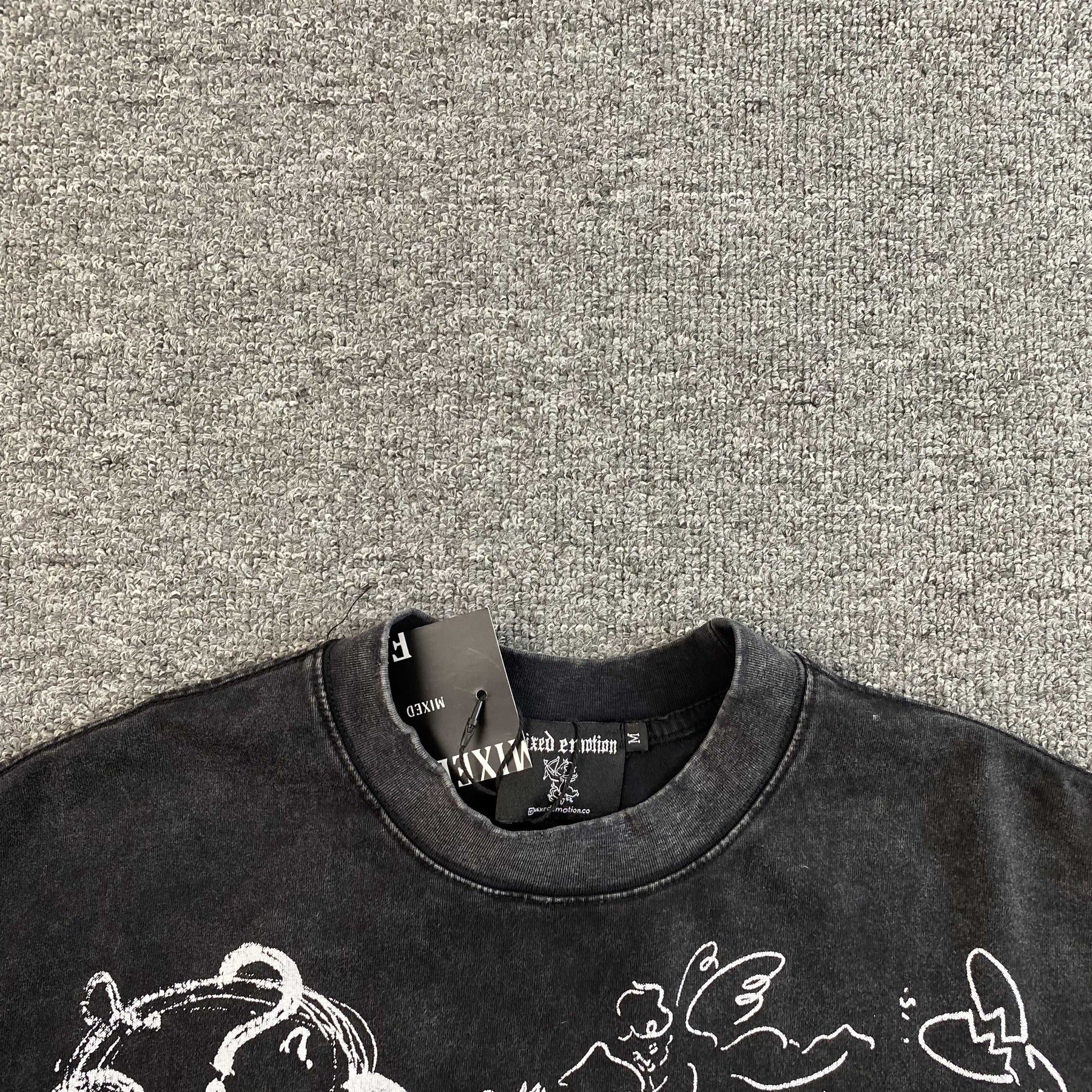 Camisa Mixed Emotion “Chaos” ( Preta )