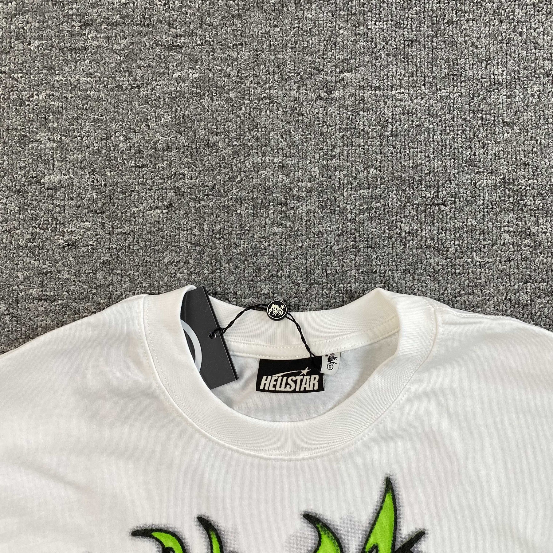 Camisa Hellstar “Reach Your Inner Peace Om”