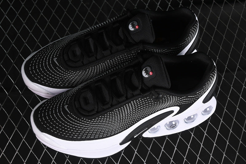 Air Max DN8 “Black White”