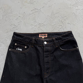 Calça Corteiz “Crest Chainstitch Baggy Jeans”