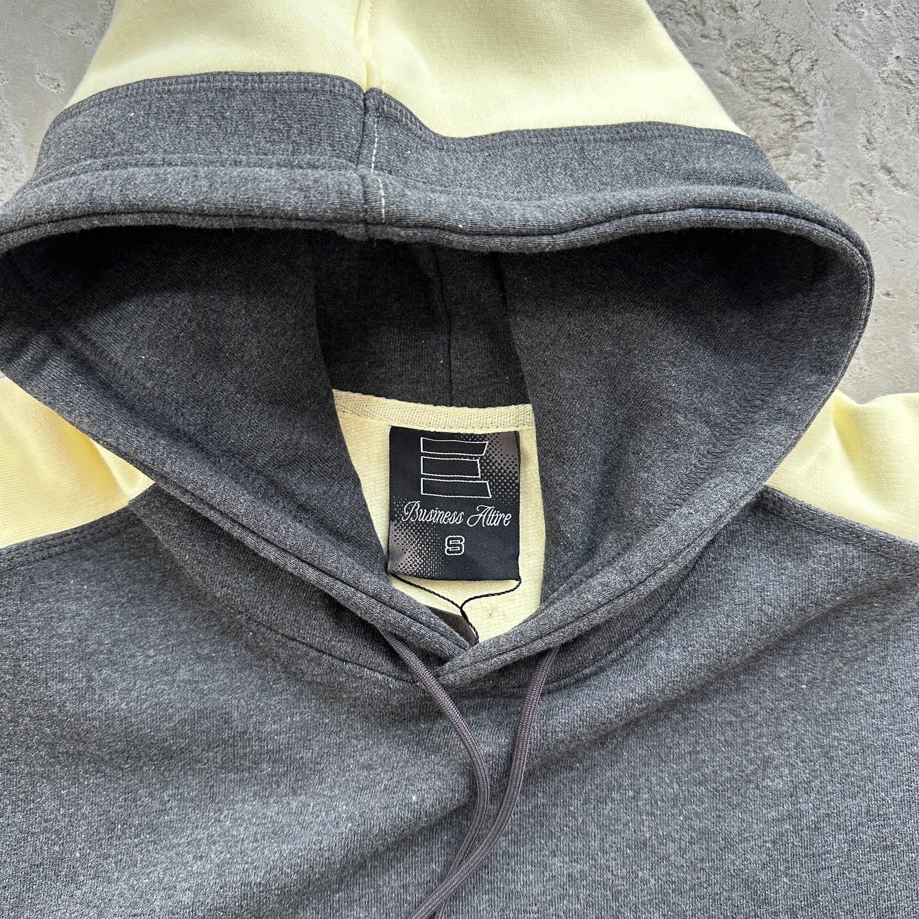 Conjunto Kroen “Two-Color Embroidery Sports”