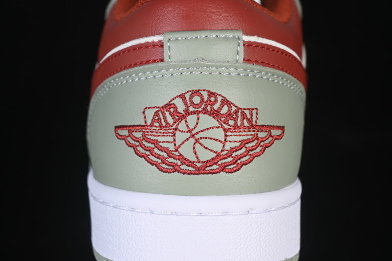 Air Jordan 1 Low "Jade Horizon"