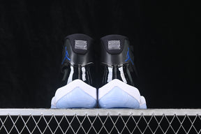 Air Jordan 11 “Space Jam”