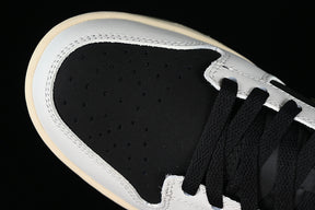Dunk “Panda Olive”