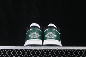Air Jordan 1 Low “Black Gorge Green”
