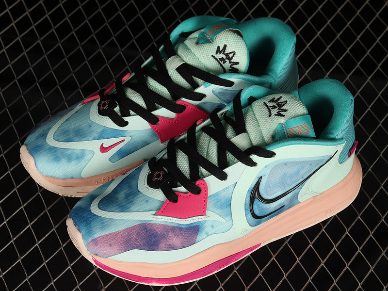 Nike Kyrie 5 “Community”