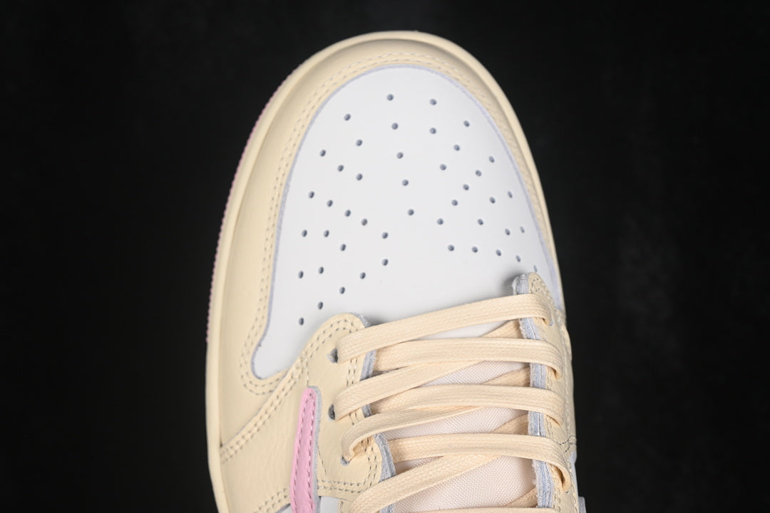 Air Jordan 1 Low x Travis Scott “Shy Pink”