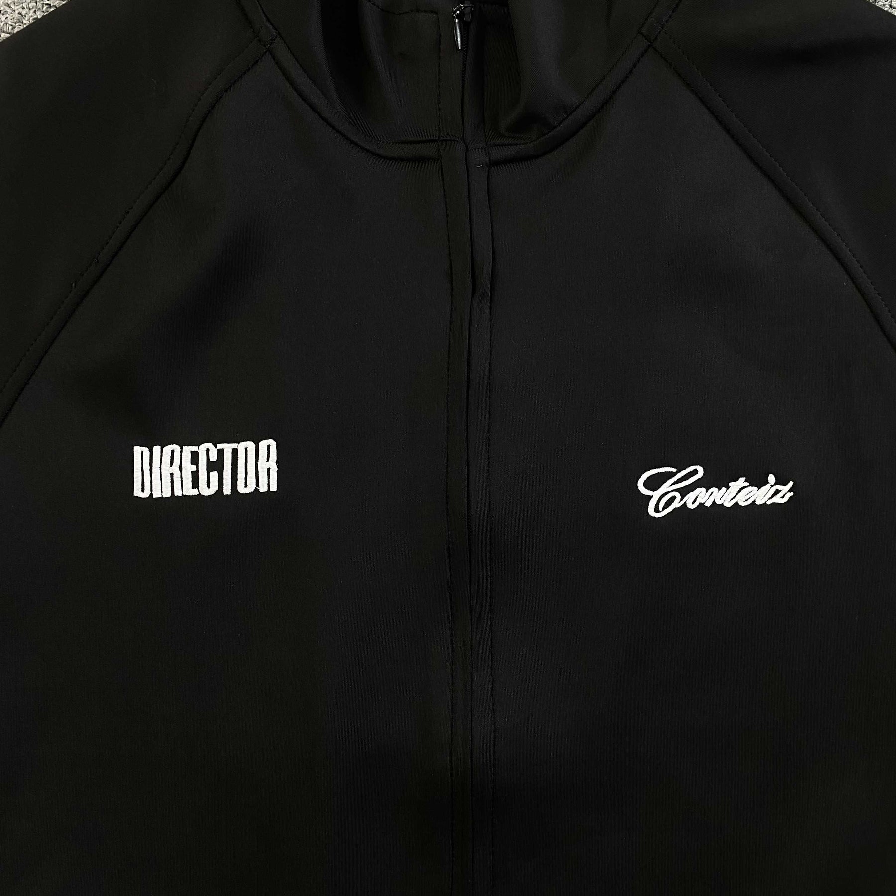 Jaqueta Corteiz “Regina”