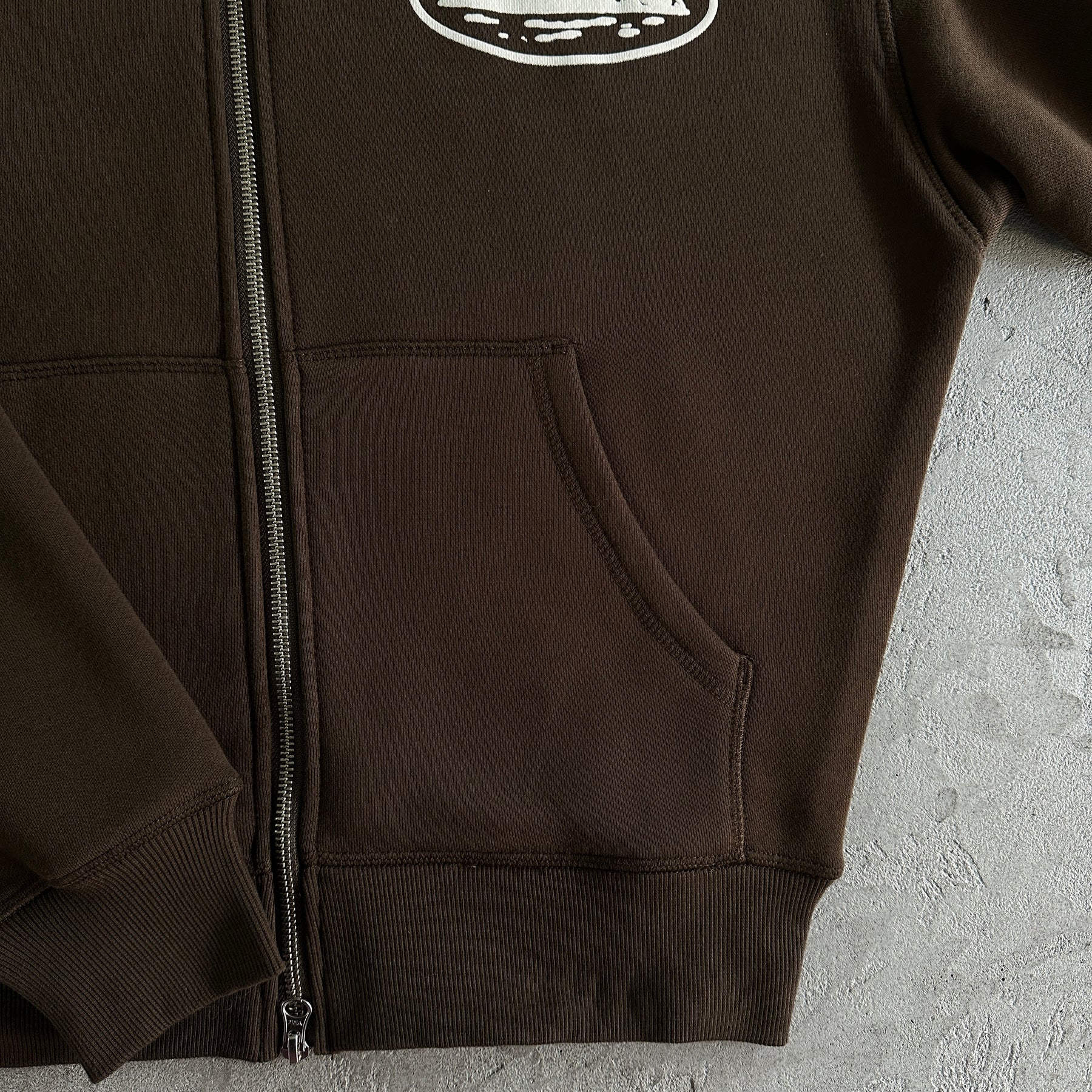 Conjunto Corteiz “Island Puff Print” ( Marrom )