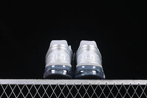 Air max 2013 “Mettalic Silver”