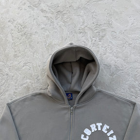 Conjunto Corteiz “College Arch Open” ( Cinza )