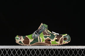 BAPE X Crocs ( Verde )