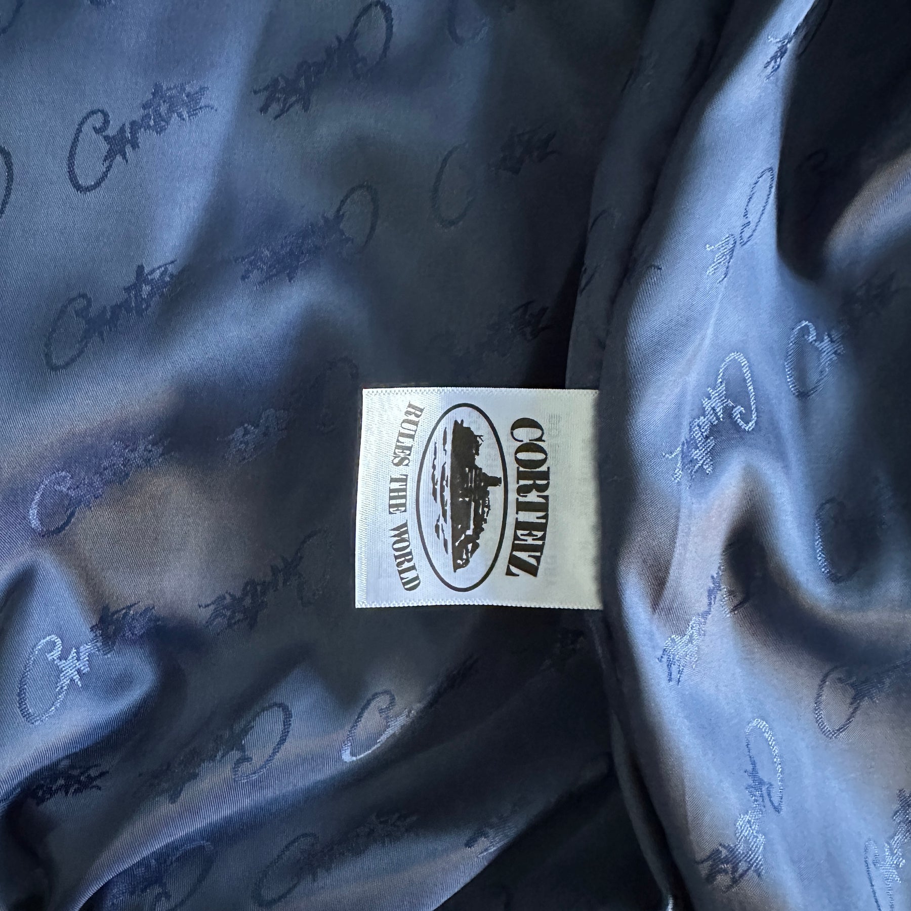 Conjunto Corteiz “Velour Amg” ( Azul )