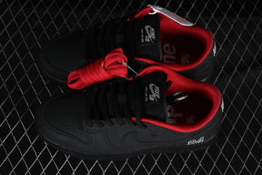 Dunk x Supreme “Black”