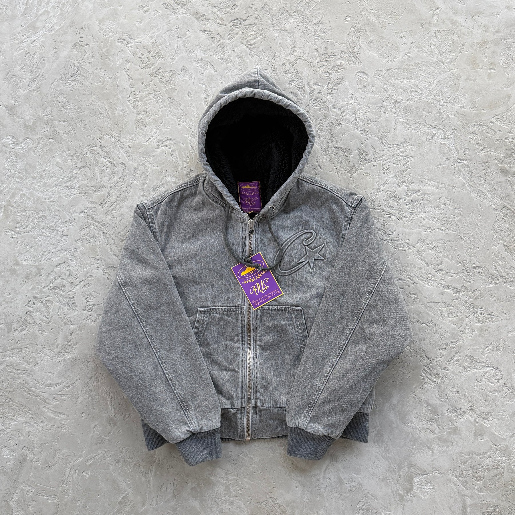 Jaqueta Corteiz “Embossed C-Star” ( Cinza )