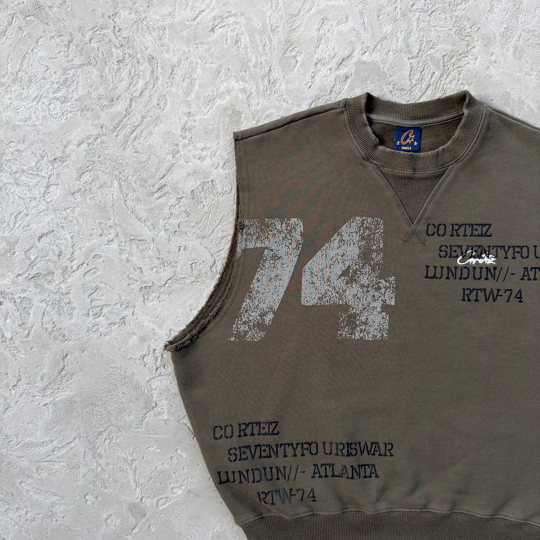 Conjunto Corteiz “74 & Cor Urban”
