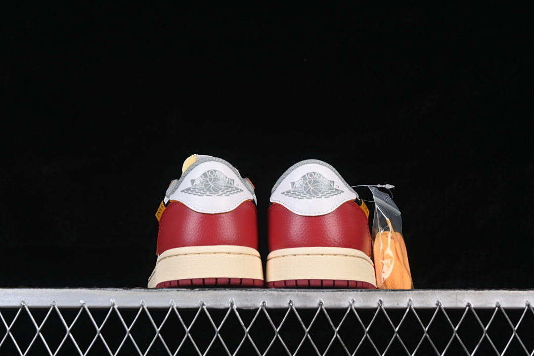 Air Jordan 1 Low x Union LA ( Varsity Red )