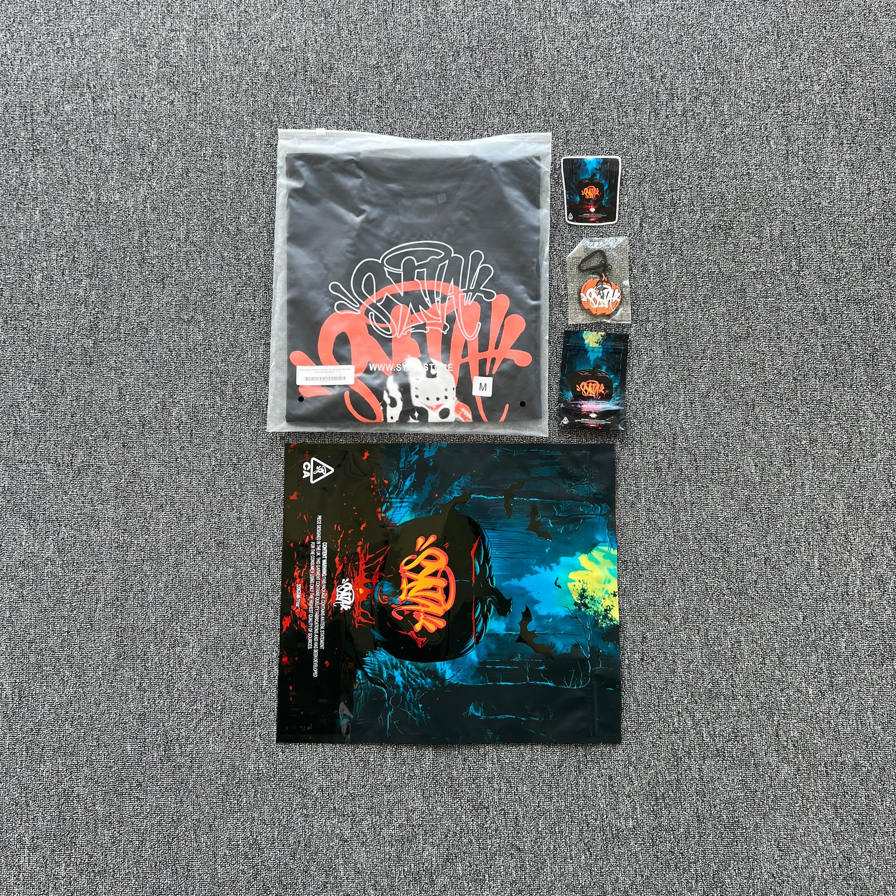 Camisa Syna World “Halloween Phone”