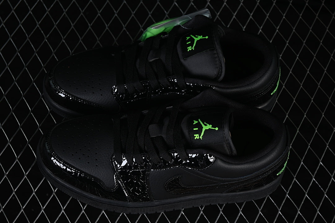Air Jordan 1 Low "Black Croc”