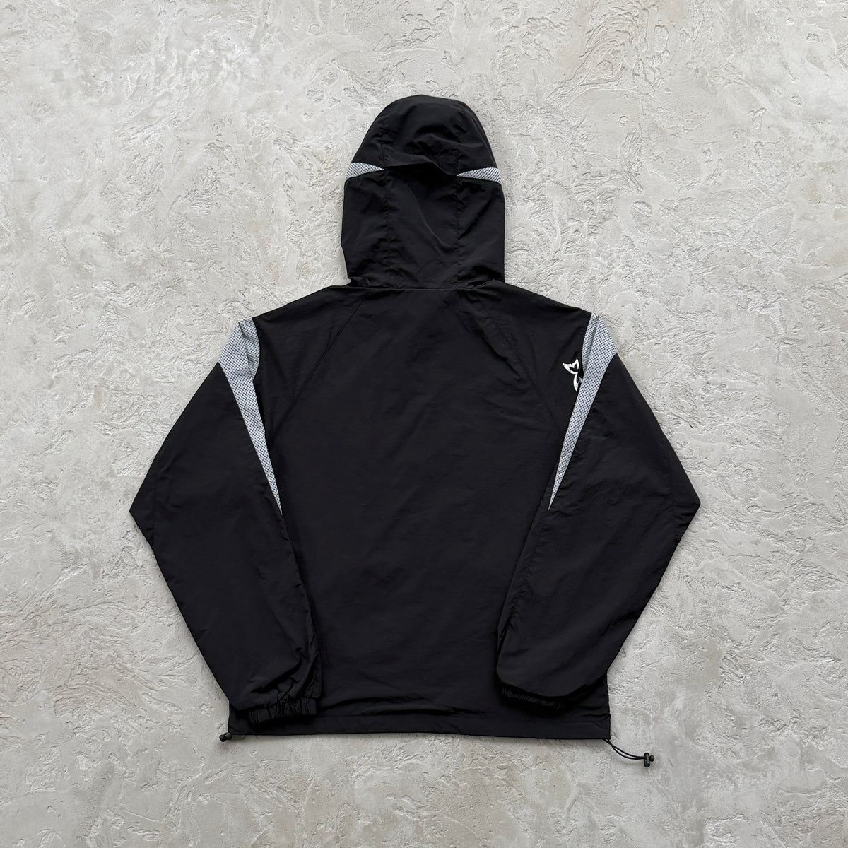 Conjunto Mertra “Stealth Nylon Trackie”