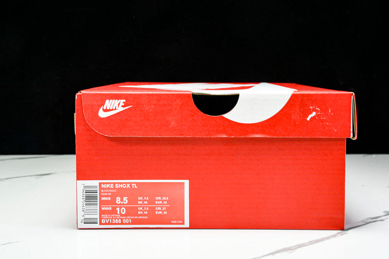 Nike Shox “White Silver”