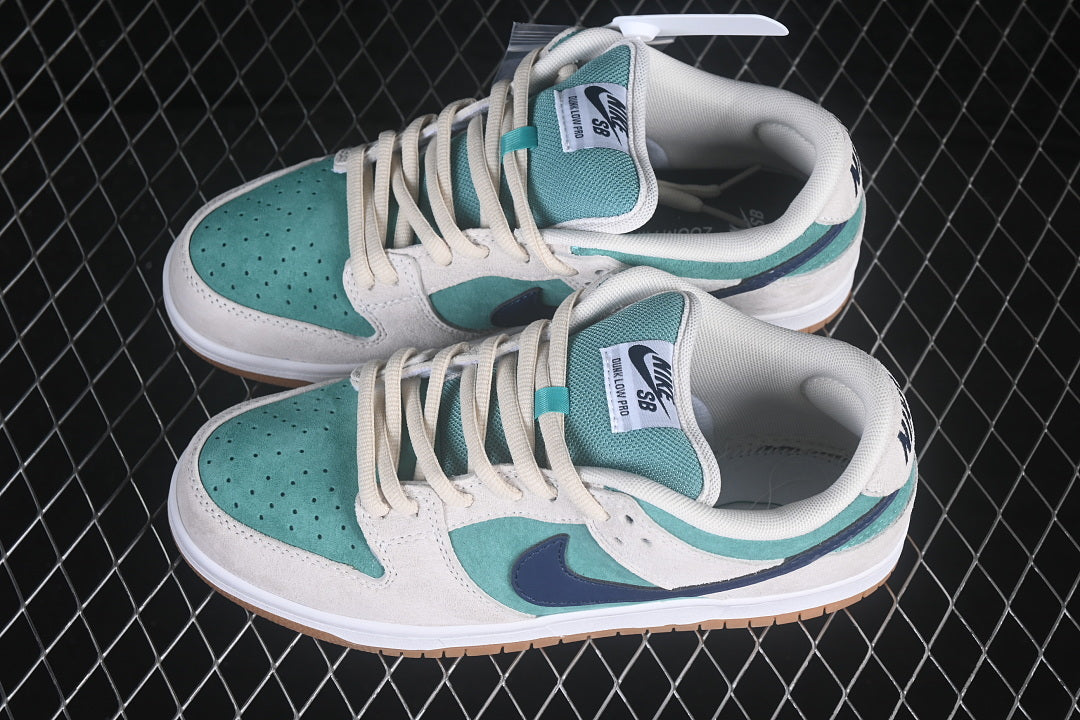 Dunk “Mineral Slate”