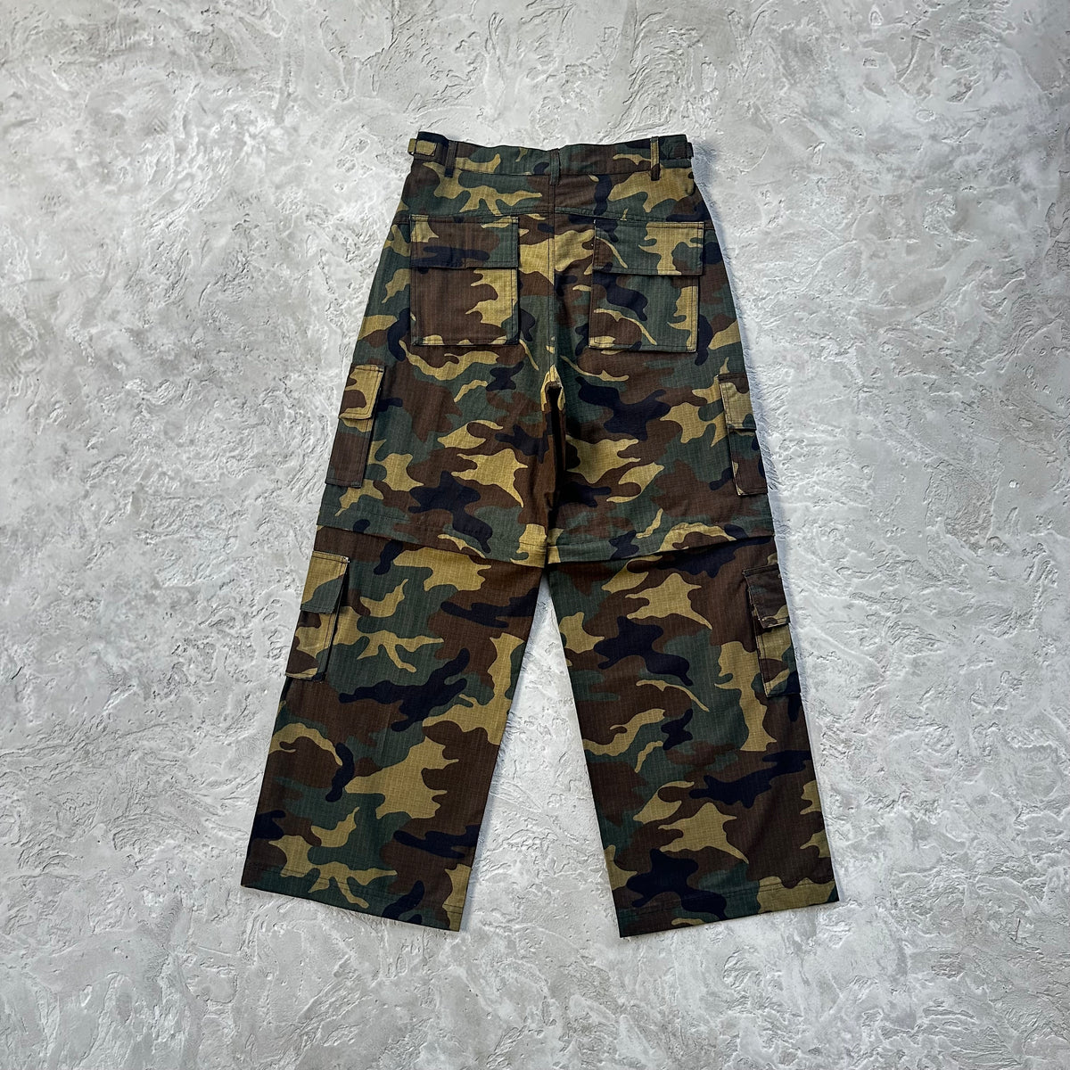 Calça Broken Planet “Camo Cargo Pants” ( Shorts e Calça )