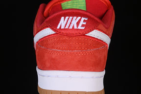 Dunk “Ishod Wair University Red”